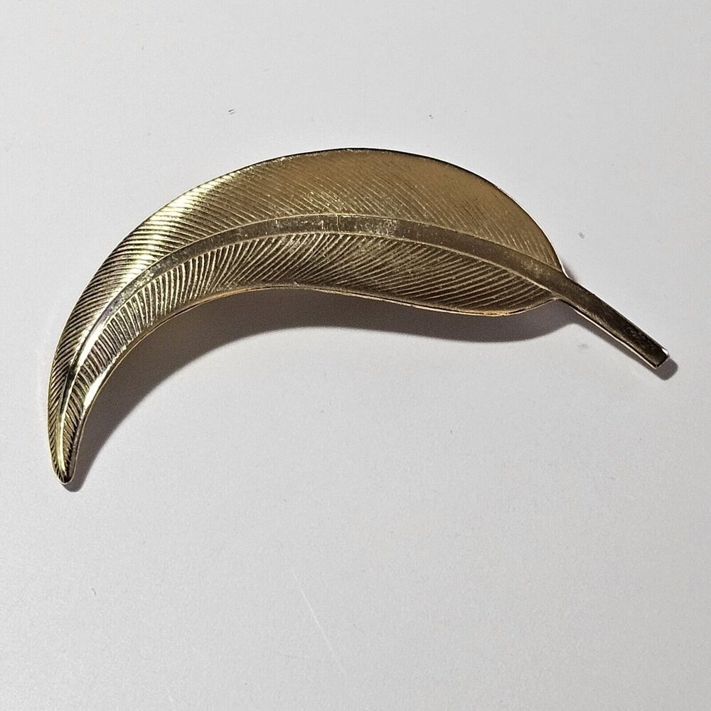 Vintage Gold tone Feather Quill Brooch pin